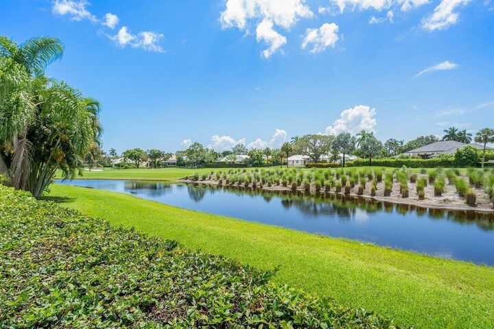 Property Photo: 17152 Cassava Way FL 33487