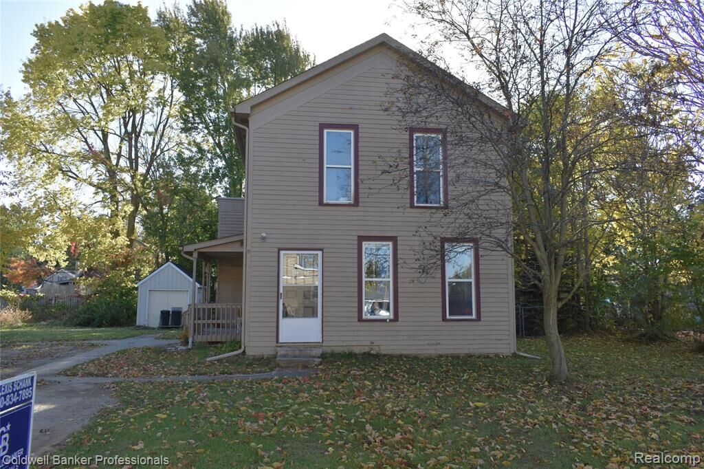 Property Photo:  4729 1st Street  MI 48421 