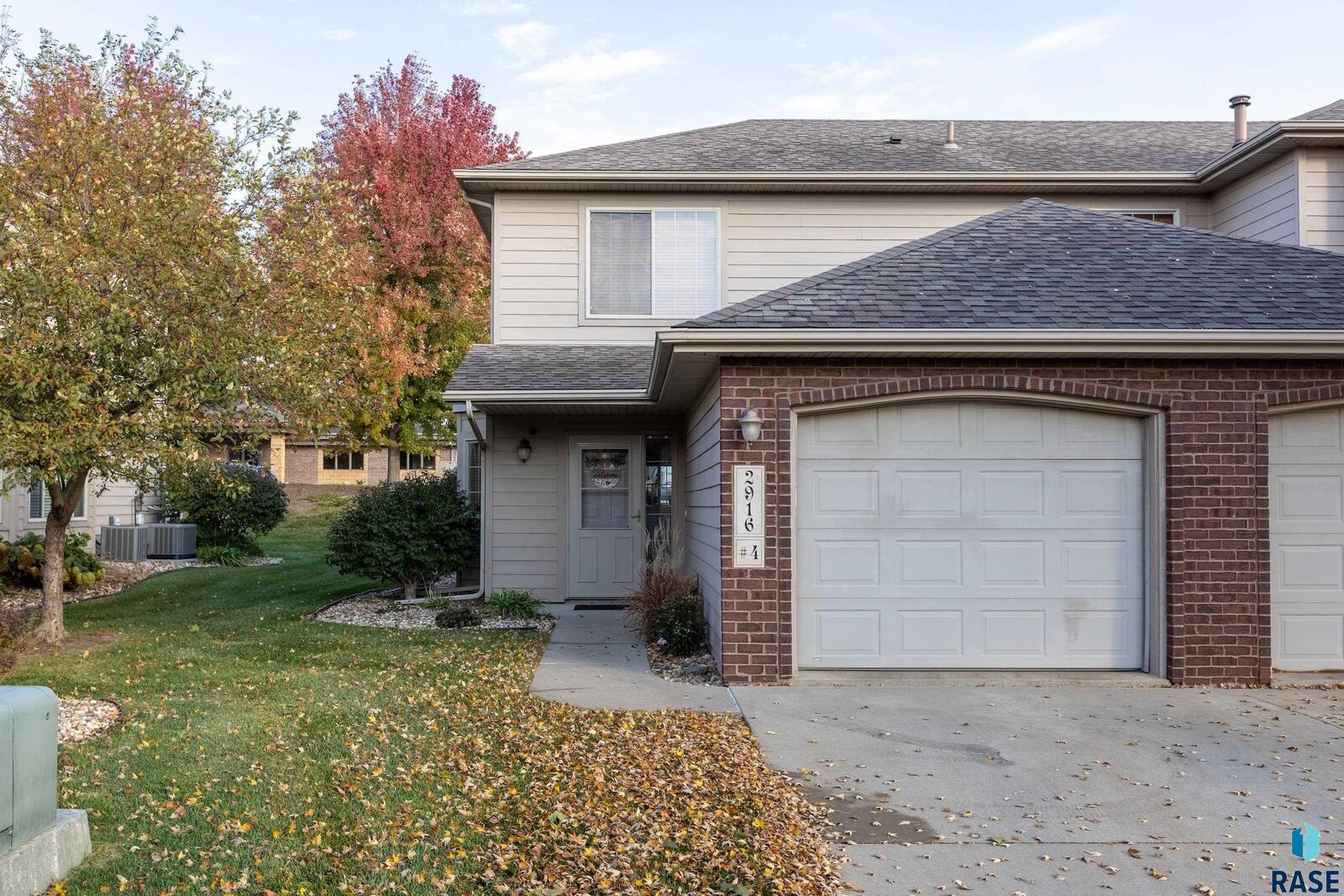 Property Photo:  2916 E Kensington St 4  SD 57108 