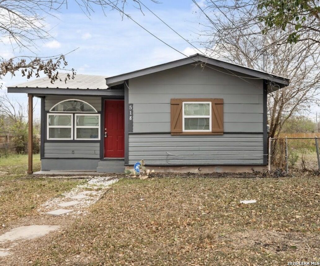 Property Photo:  518 Rotary  TX 78202 