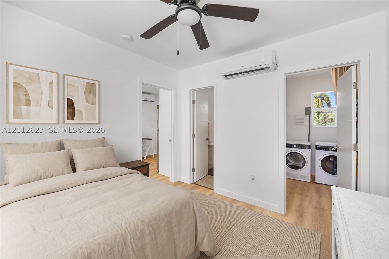 Property Photo:  817 Tyler St 10  FL 33019 