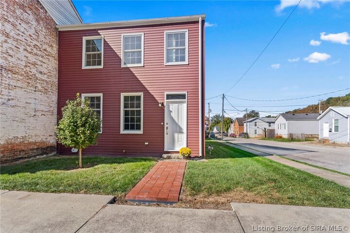 Property Photo: 627 Walnut Street IN 47250