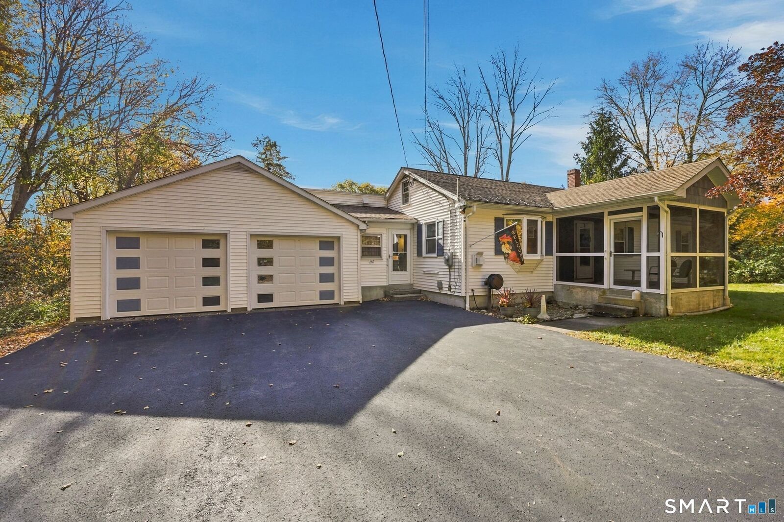 Property Photo:  142 Gifford Lane  CT 06334 