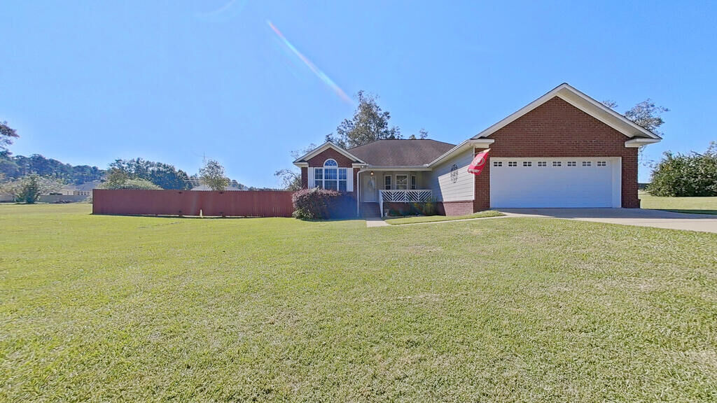 Property Photo:  307 NW Maggie Ave  GA 39827 