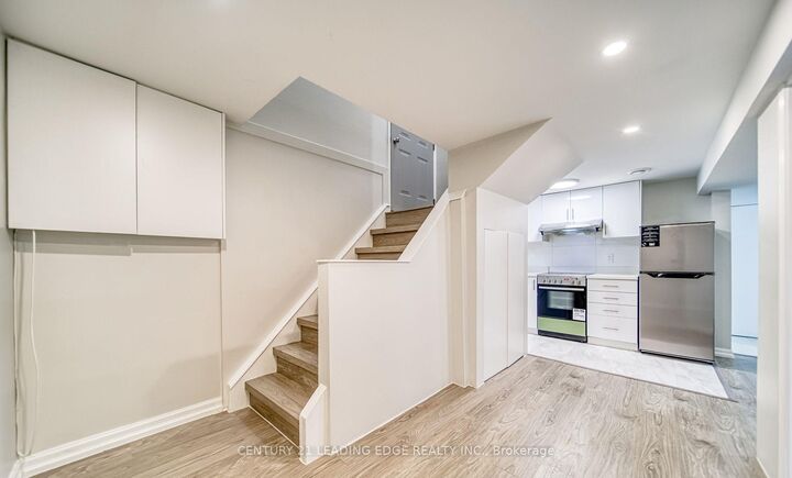 Property Photo:  53 Baltray Crescent Bsmt  ON M3A 2H3 