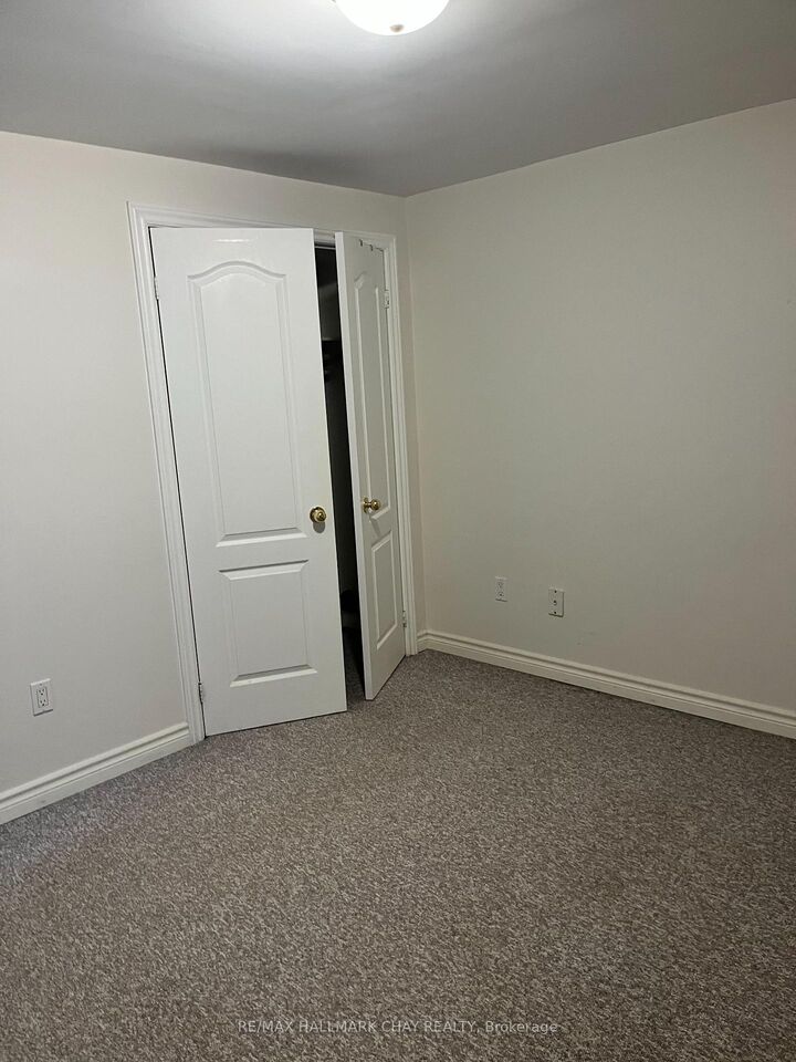 Property Photo: 6 Trask Drive Basement ON L4N 5R4