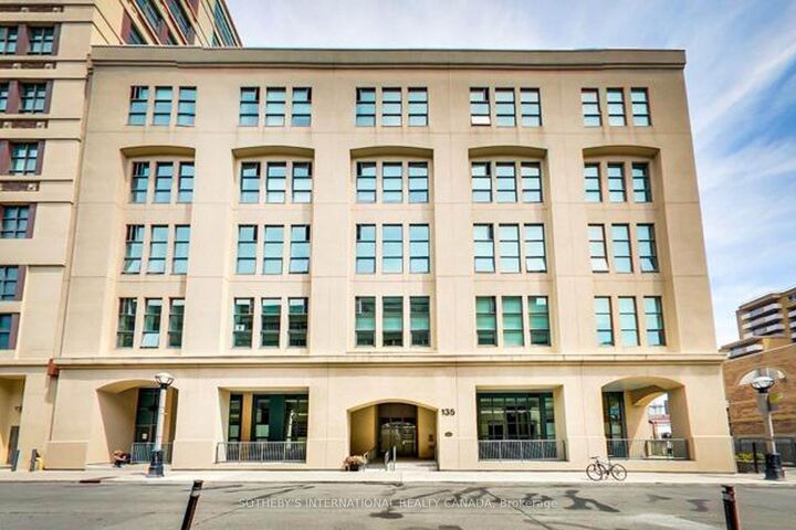 Property Photo:  135 Dalhousie Street 209  ON M5B 2P7 