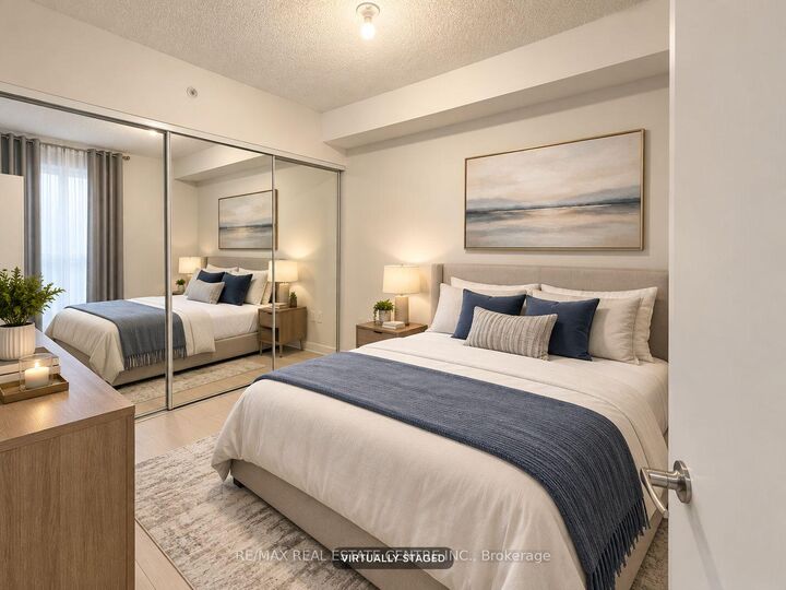 Property Photo:  26 Gibbs Road 547  ON M9B 0E3 