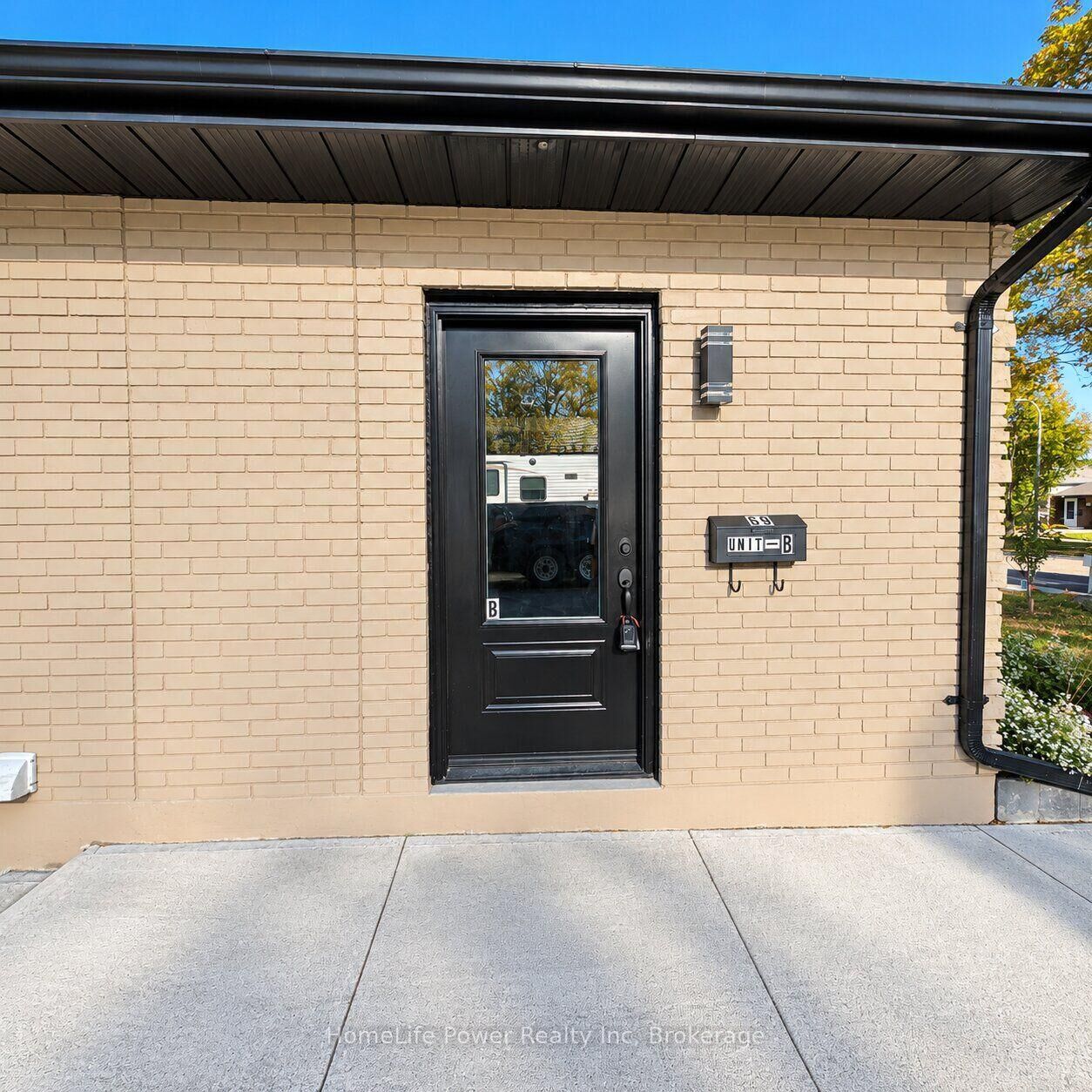 Property Photo: 69 Tupper Crescent # Lower, ON N2B 2Y1