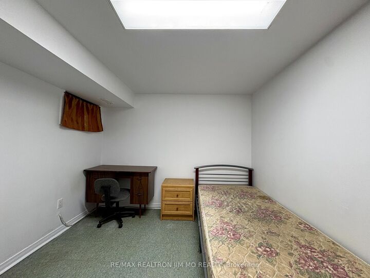 Property Photo: 39 Hartleywood Drive Basement ON M1S 3N1
