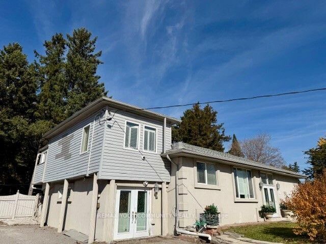 Property Photo: 546 Major Mackenzie Drive E Unit 1 Back Unit ON L4C 1J5