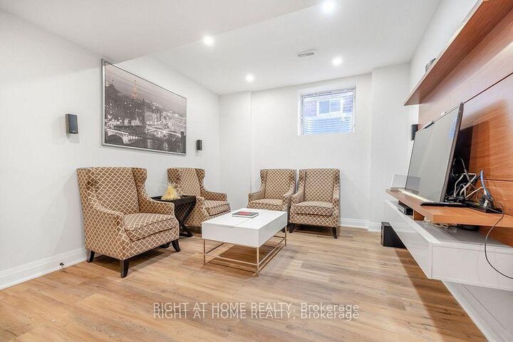 Property Photo:  61 Isaiah Drive W (Basement)  ON L4H 0T4 