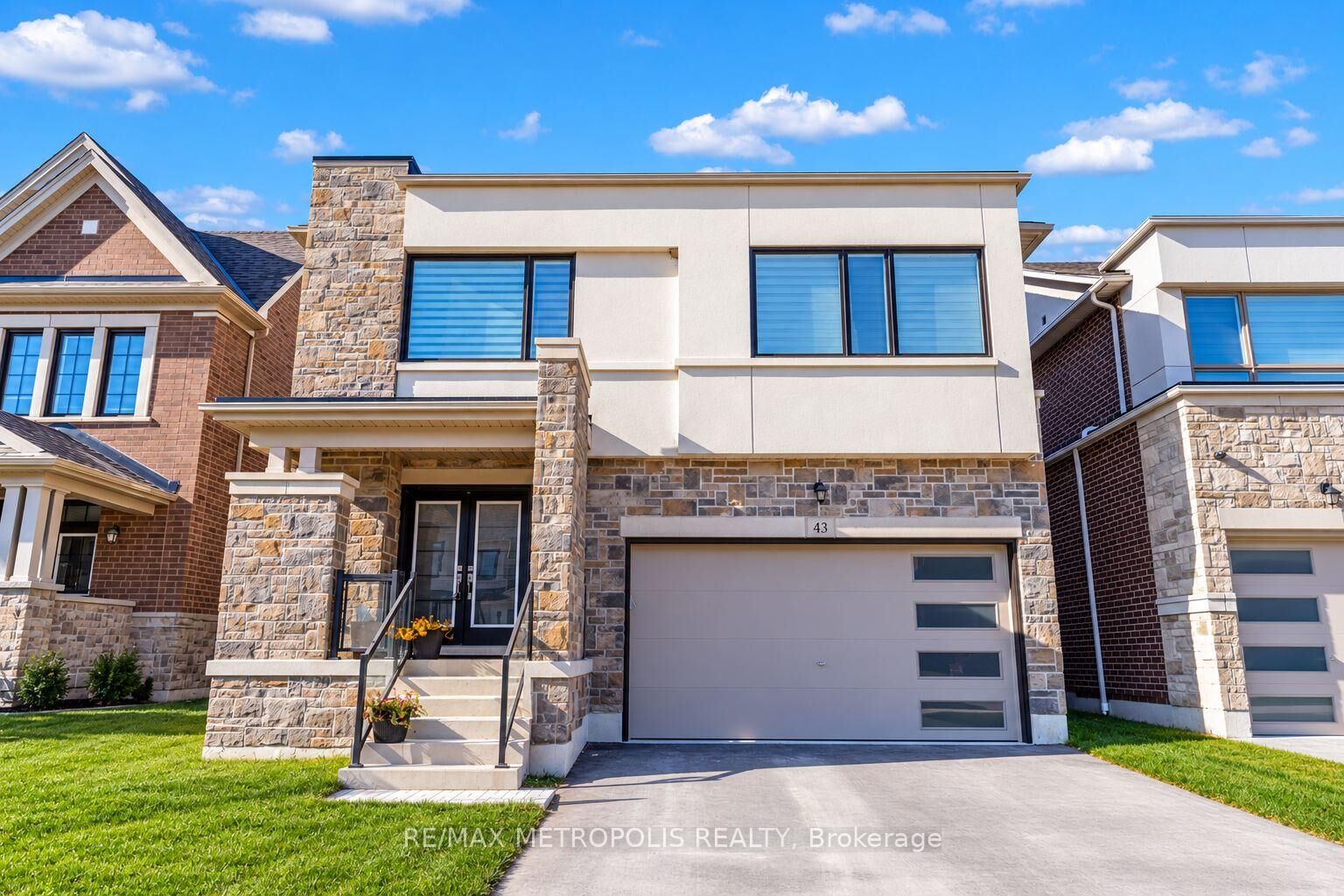 Property Photo:  43 Bridgeland Drive Bsmt  ON L1P 0R2 