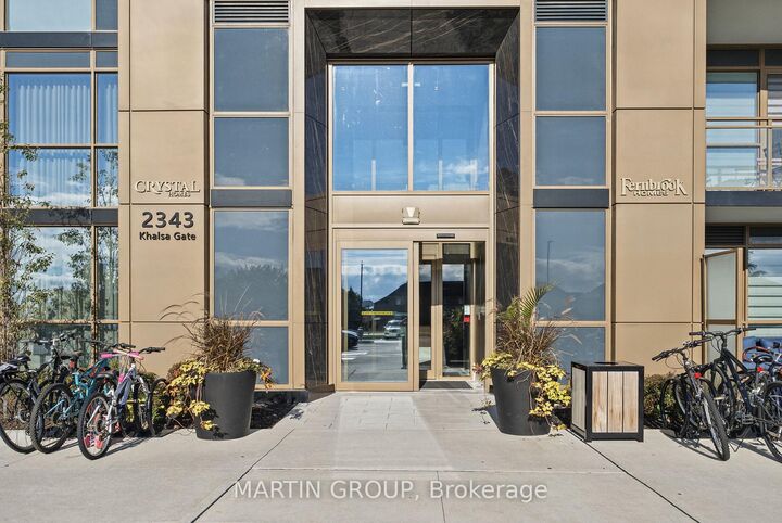 Property Photo: 2343 Khalsa Gate 812 ON L6M 5R6