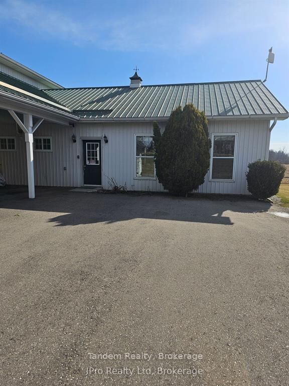Property Photo:  8501 Esquesing Line N  ON L9T 2X9 
