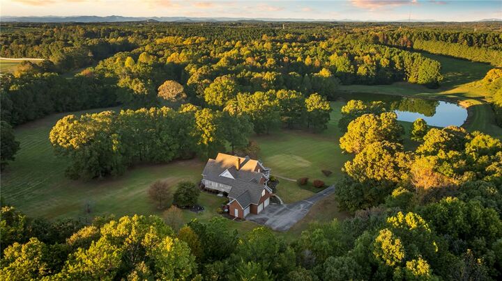Property Photo: 226 Griffith Drive SC 29657