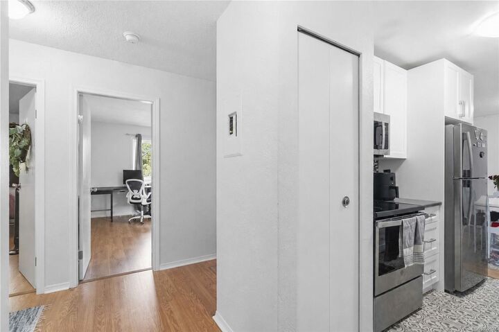Property Photo: 3235 Quadra St #314 BC V8X 1G4