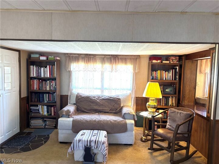 Property Photo: 1229 Columbiana Lisbon Road 1 OH 44408