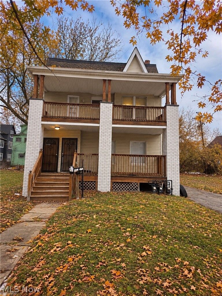 Property Photo: 10117 Somerset Avenue OH 44108