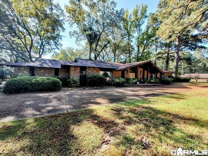 Property Photo:  1739 Holly Hill  AR 71701 