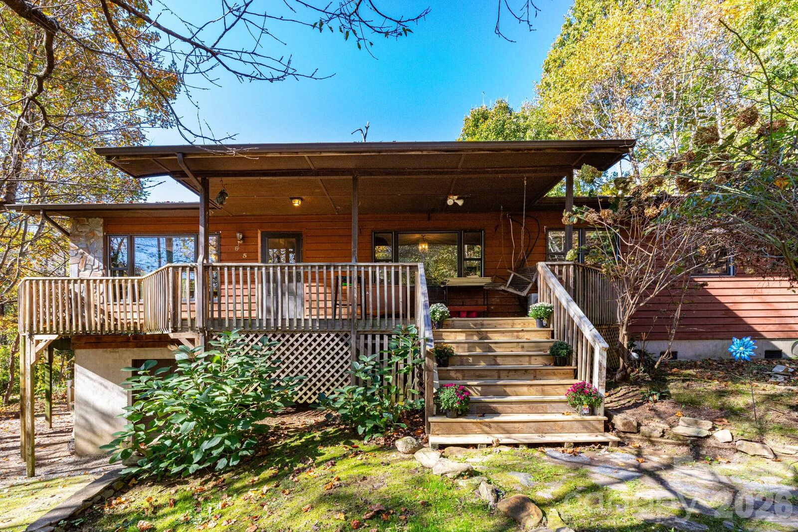 Property Photo: 65 Chestnut Hill Road NC 28711