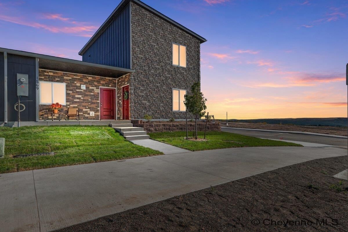 Property Photo:  1552 Corey Pl  WY 82007 