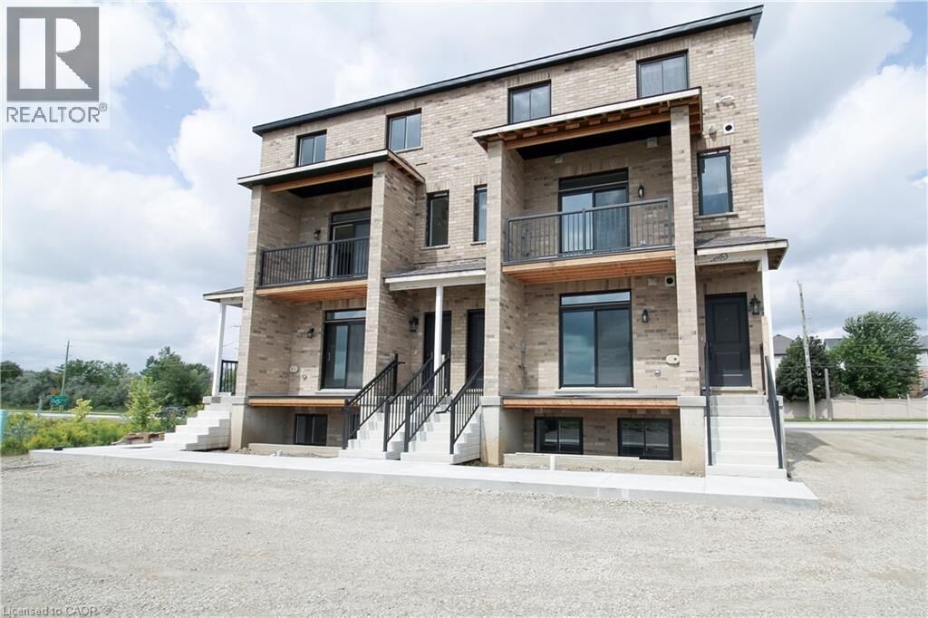 Property Photo:  1395 Bleams Road 3  ON N2E 3X7 