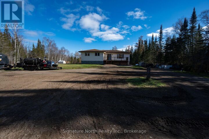 Property Photo:  5924 Townline Road  ON P7G 1M1 