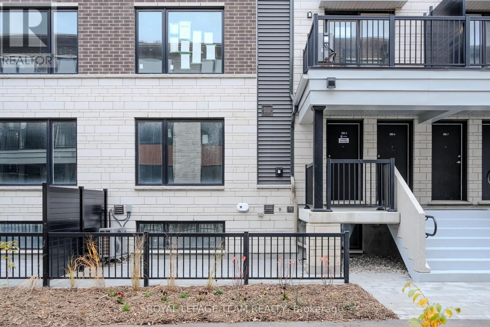 Property Photo:  5- 1001 Glenroy Gilber Drive  ON K2J 5W2 