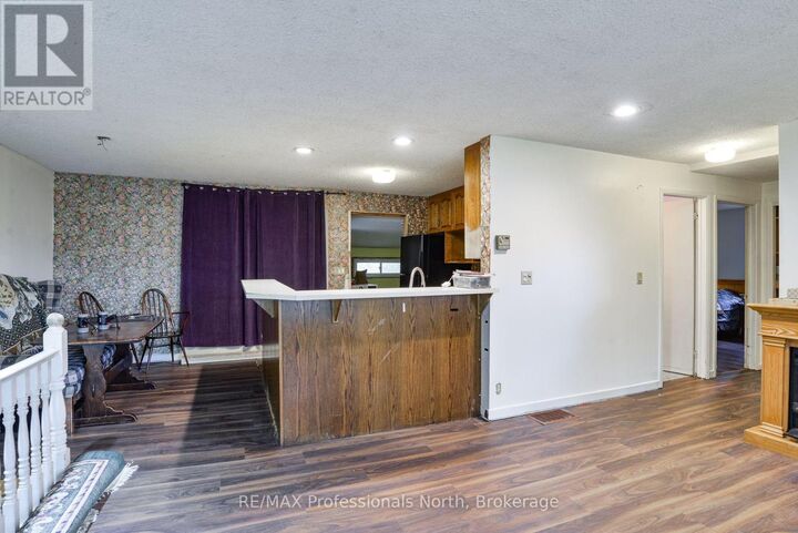 Property Photo:  1172 Manitoba Street  ON P1L 1W9 