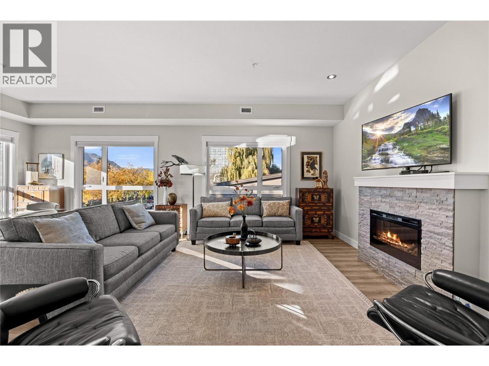 Property Photo: 1883 Water Street 202 BC V1Y 1K4