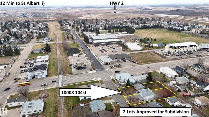 Property Photo:  10008 104 Street  AB T8R 1A5 