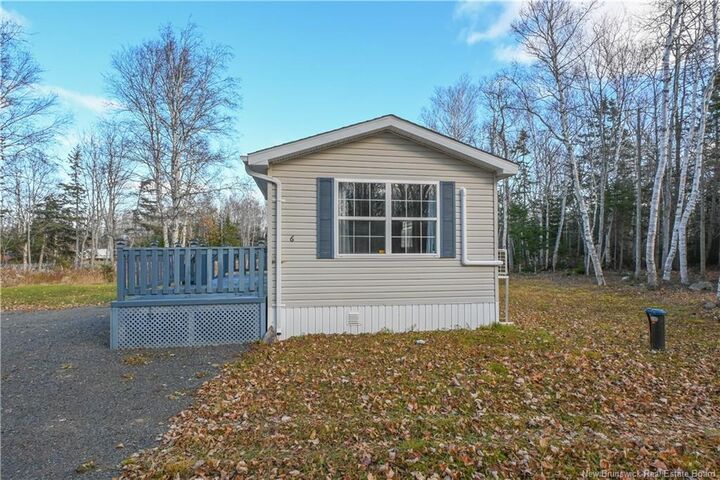 Property Photo:  6 Saint-Pierre Street  NB E8N 1H4 
