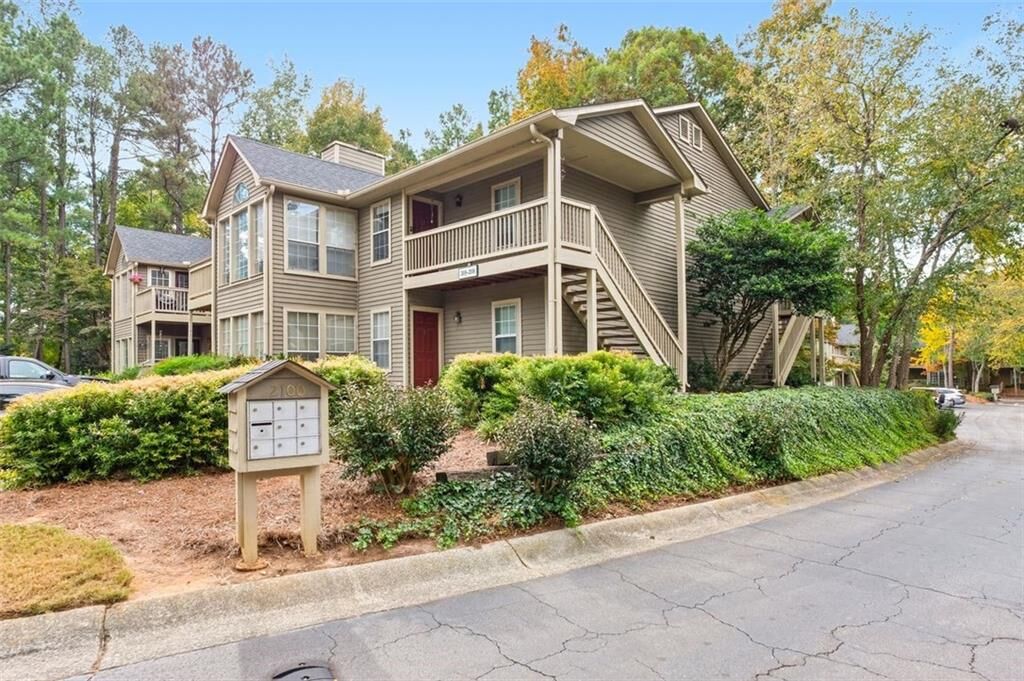 Property Photo: 2108 Country Park Drive SE GA 30080