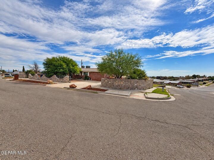 Property Photo:  3504 Beryl Lane  TX 79904 