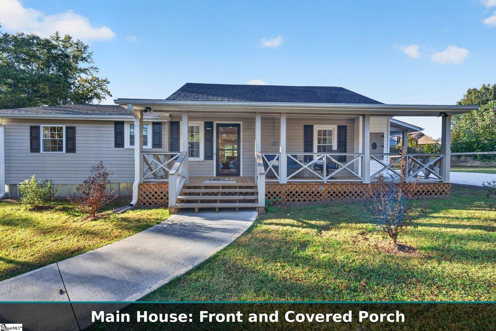 Property Photo: 2005 Locust Hill Road SC 29651