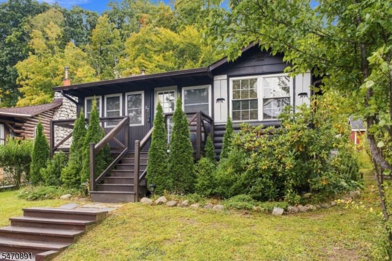 Property Photo:  97 Lakeside Dr  NJ 07461 