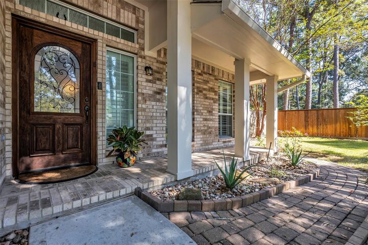 Property Photo:  39 Currymead Place  TX 77382 