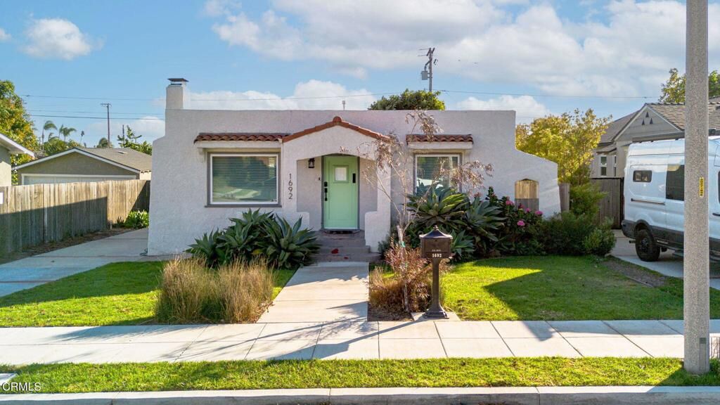 Property Photo: 1692 Santa Ynez Street CA 93001