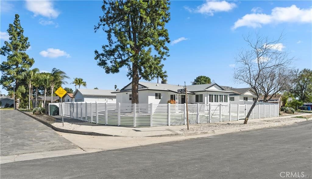 Property Photo:  18815 Lemay  CA 91335 