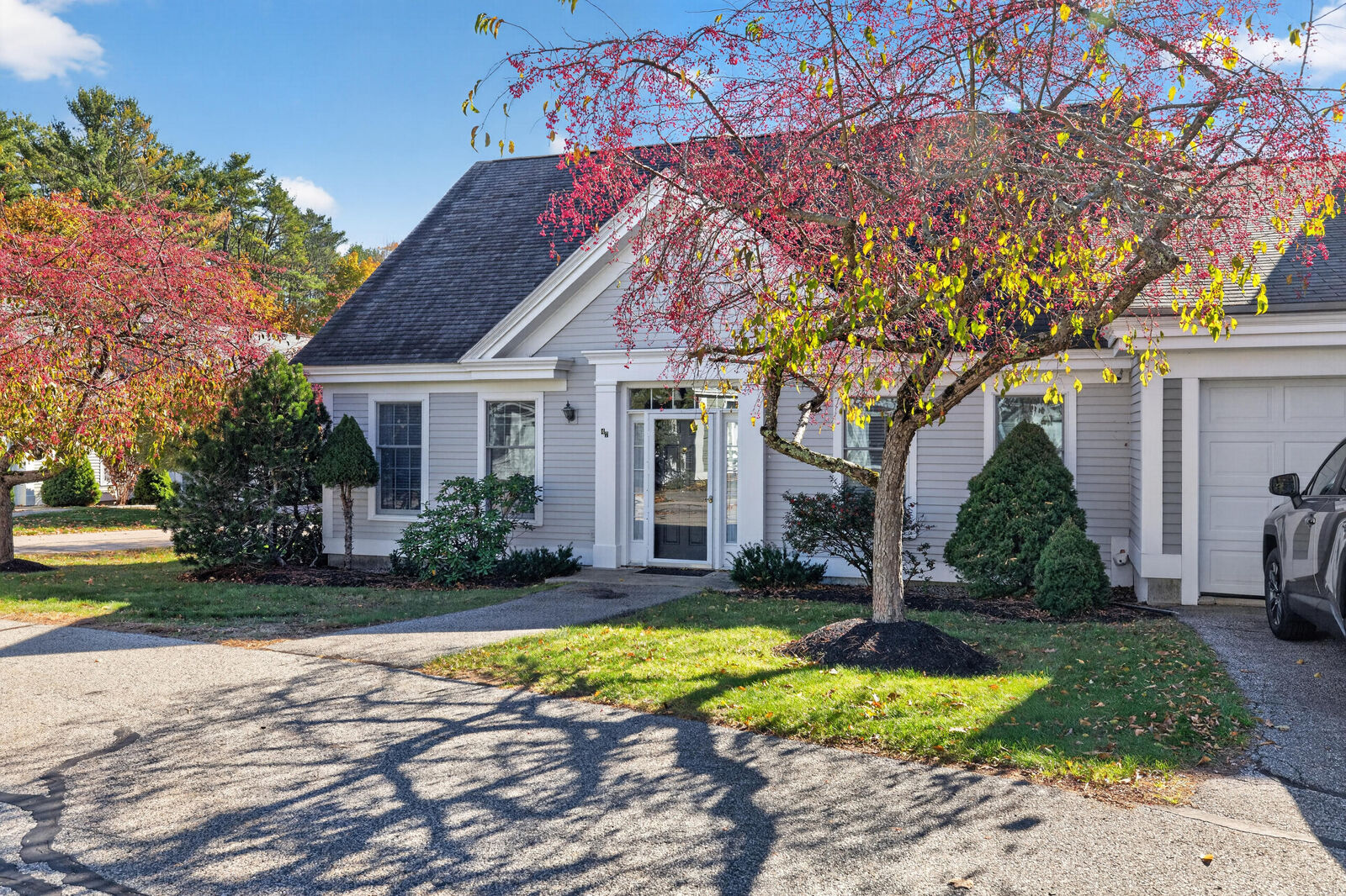 Property Photo: 47 Farragut Way 47 ME 04043