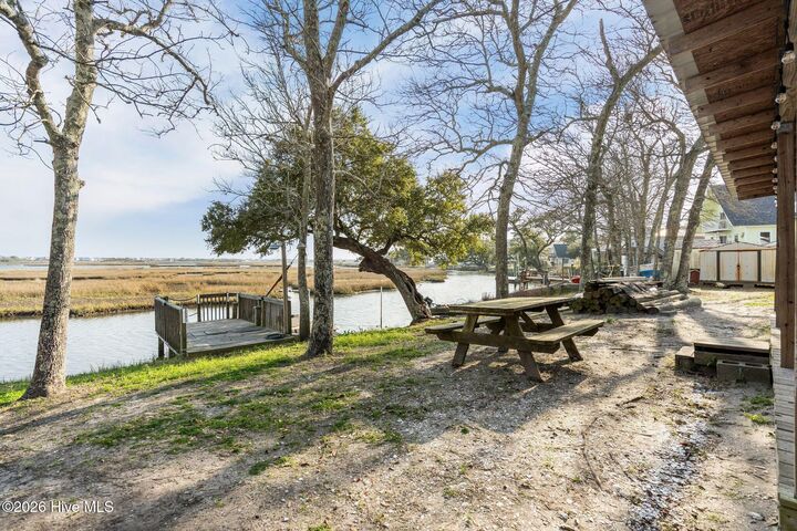 Property Photo:  484 30 &Amp 31 Little Kinston Road  NC 28445 