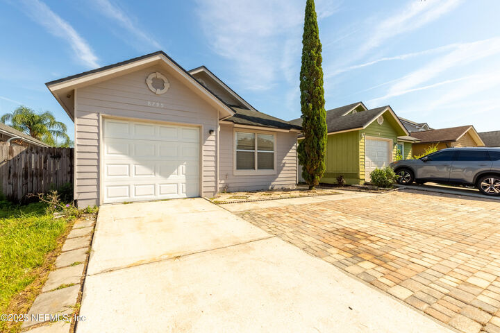 Property Photo:  8795 Ivey Road  FL 32216 