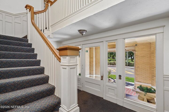 Property Photo:  1615 Riverside Avenue 4  FL 32204 
