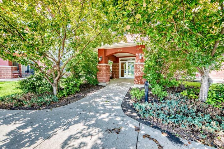 Property Photo:  156 Country Village Circle NE 115  AB T3K 0E6 