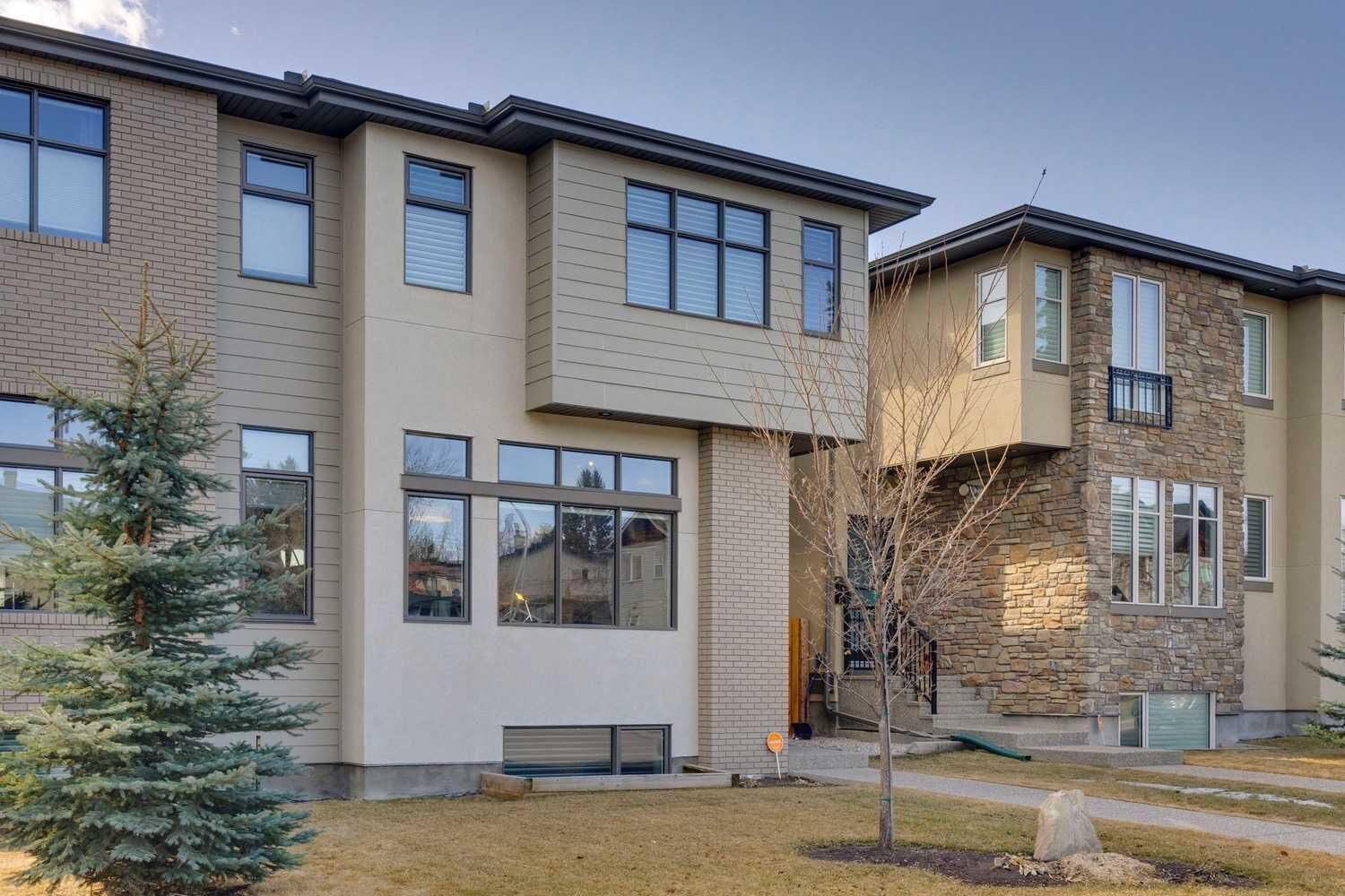 Property Photo: 2341 22 Avenue SW AB T2T 0T1