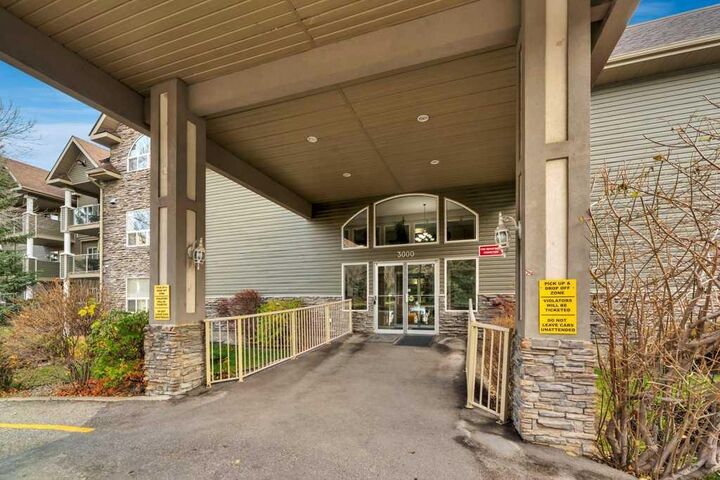 Property Photo:  3000 Millrise Point SW 3319  AB T2Y 3W4 