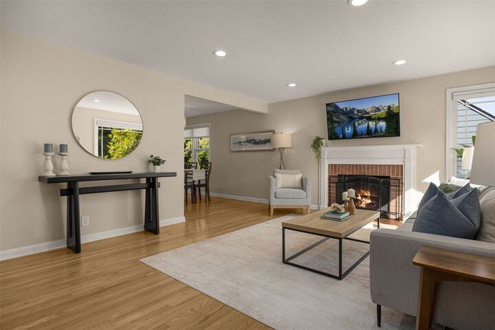 Property Photo: 8039 40th Avenue NE WA 98115