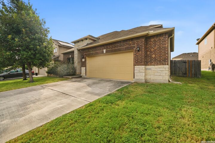 Property Photo:  3112 Golf Tree  TX 78108 