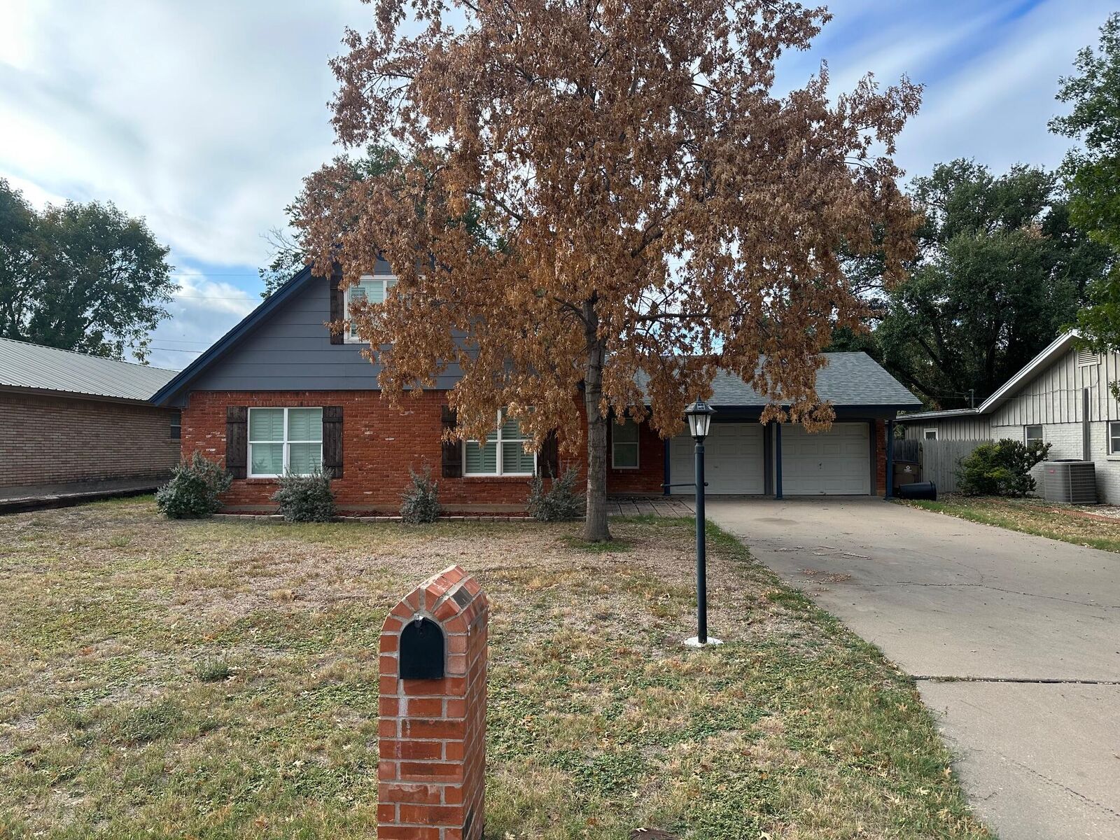 Property Photo:  2933 Woodland Circle  TX 76904 
